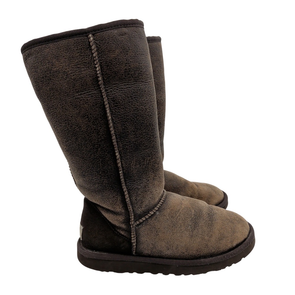 UGG Classic Tall Bomber‎ 5804 Sheepskin Lined Winter Boots Women Size 7